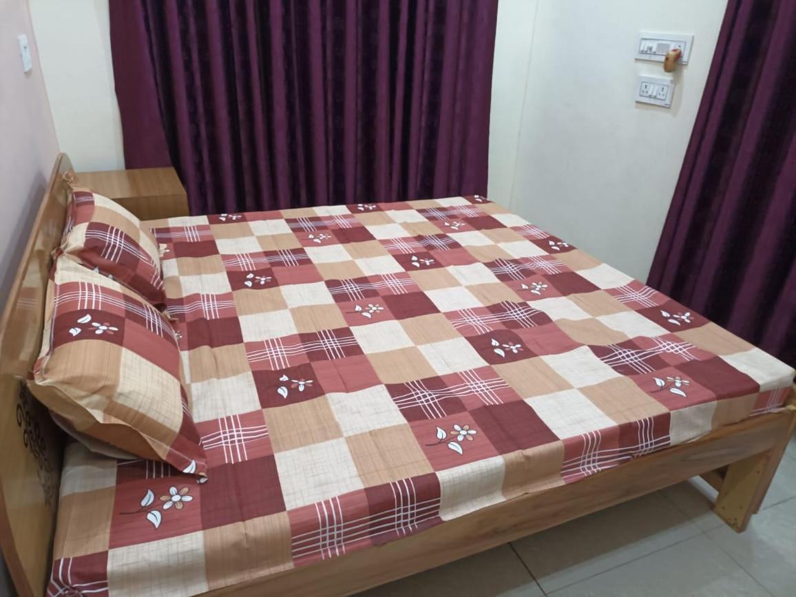 Anant Paying Guest House Ayodhya エクステリア 写真
